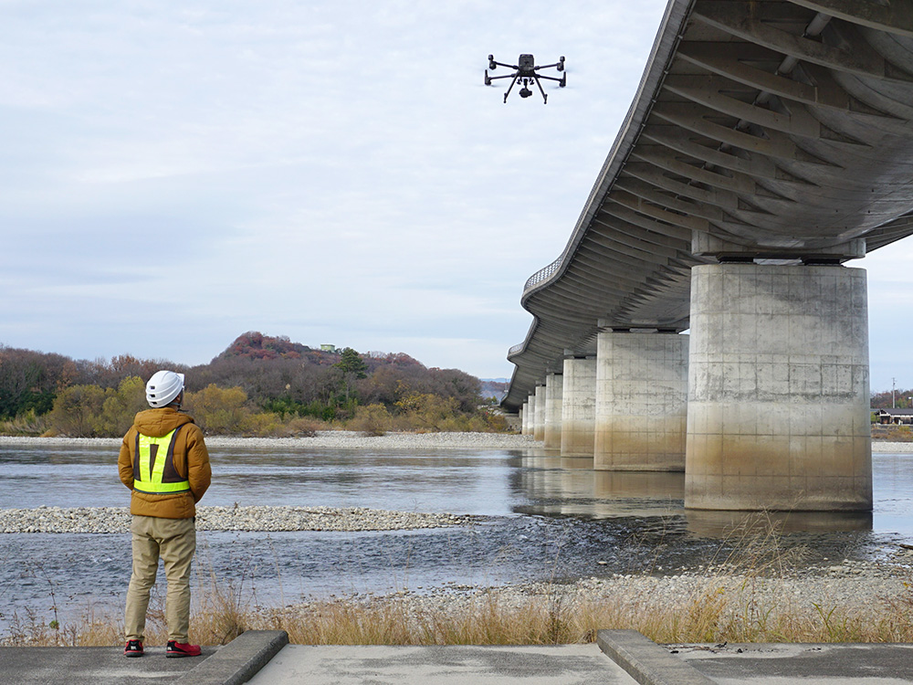 M300RTK-i-.jpg　大日本ダイヤコンサルタント　建設コンサルタント